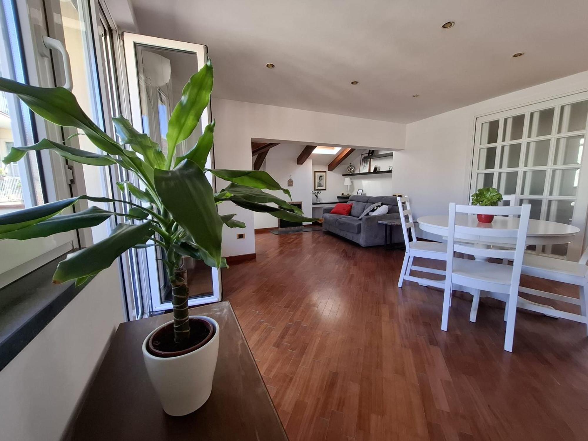 サレルノCasa Ameliaアパートメント エクステリア 写真